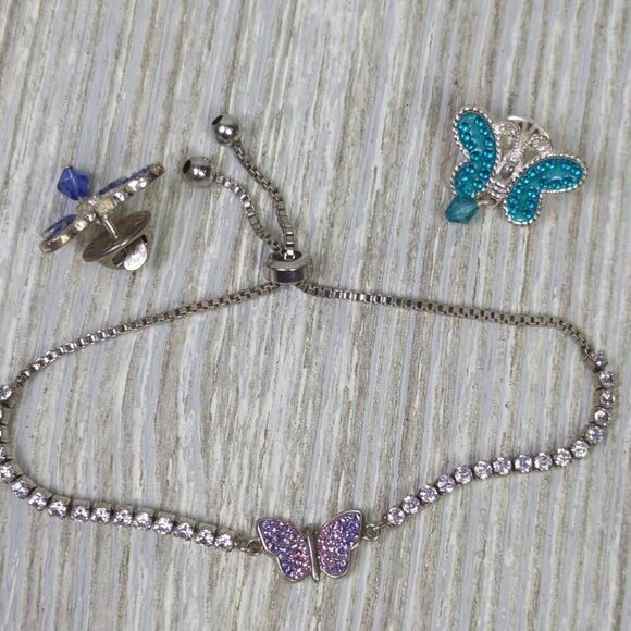 Women’s 3 Piece Silver Tone Bracelet Set With 2 Embellished Butterfly Pins Brooc - Picture 6 of 6